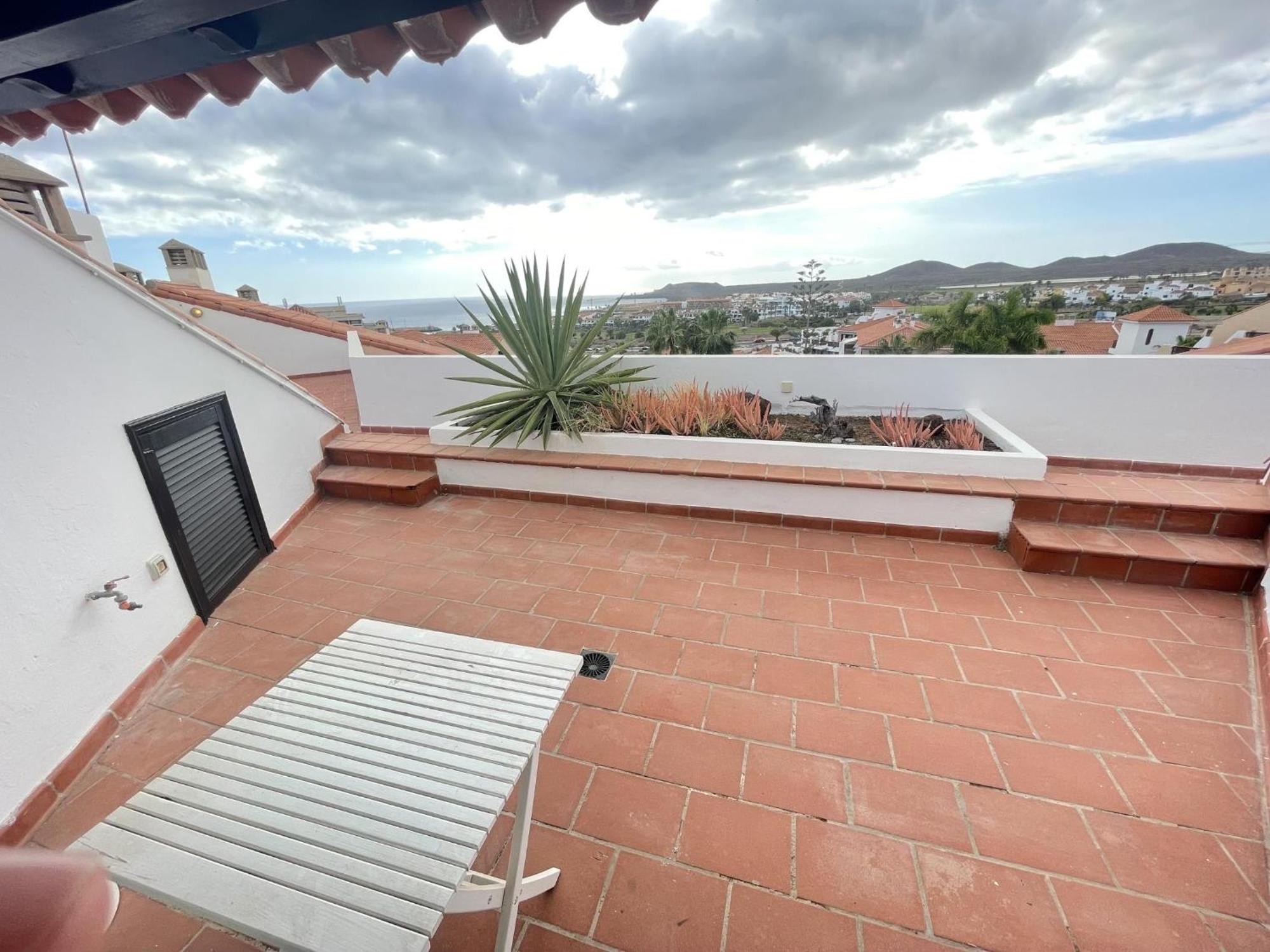 501.serene With Large Terrace And Pool Apartment *