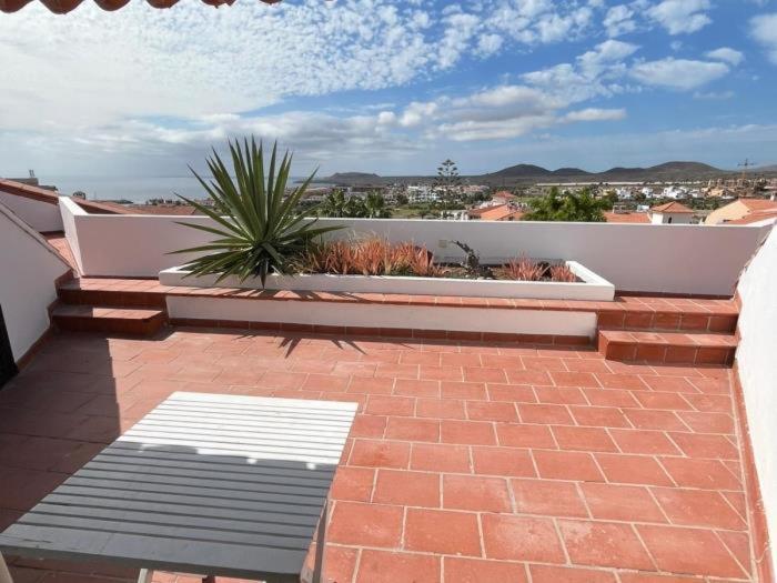 501.serene With Large Terrace And Pool Appartement San Miguel de Abona