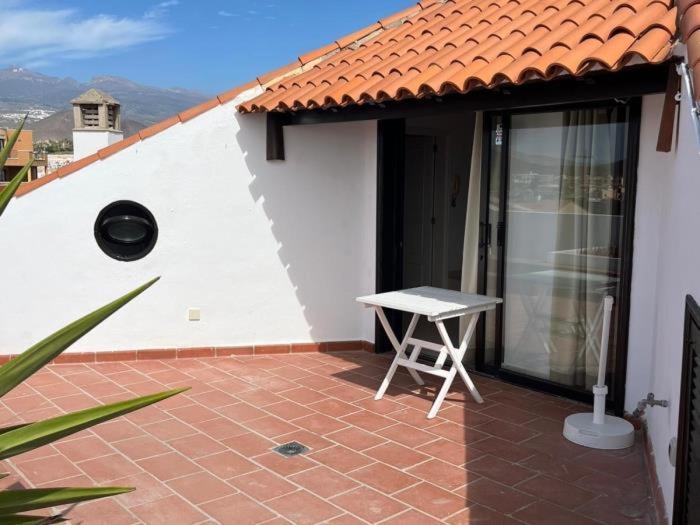 501.serene With Large Terrace And Pool Appartement San Miguel de Abona